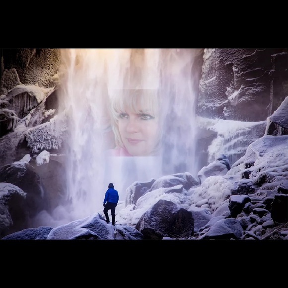 Meet your Posher, Brenda - Picture 2 of 5